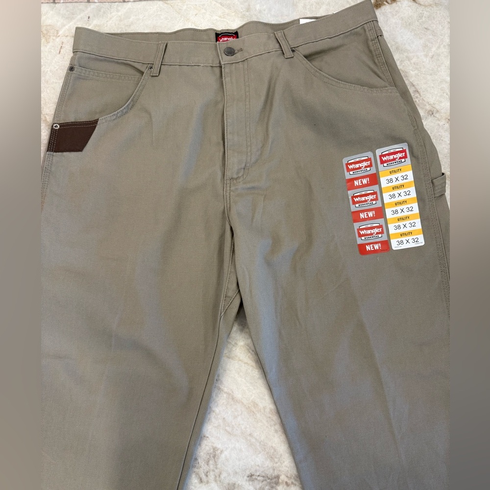(BNWT!!!) Wrangler Men's Tan Pants